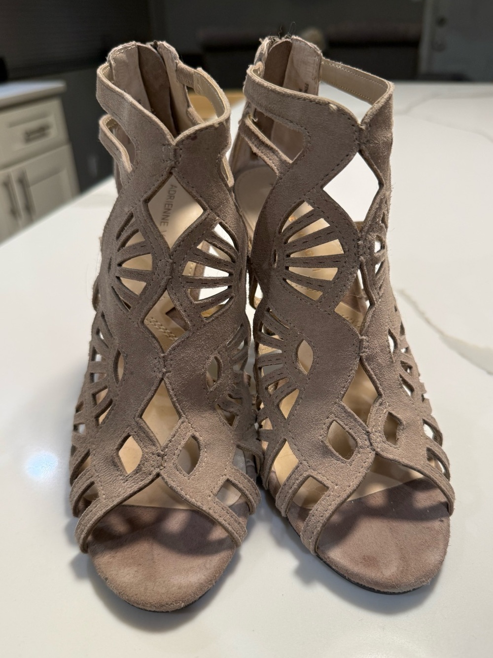 Adrienne Vittadini Heels Size 7
